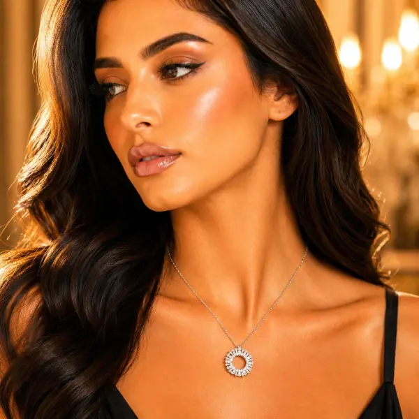 عقد - فضي ابيض - 0 image 1