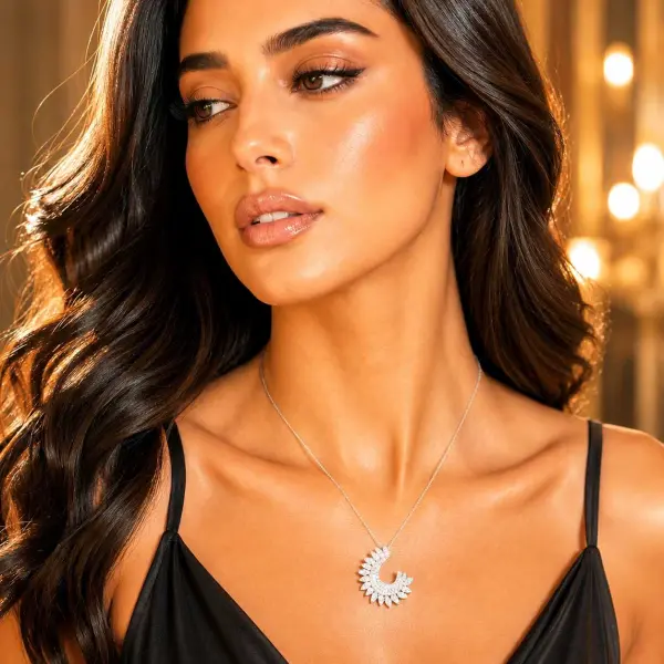 عقد - فضي ابيض - 0 image 0