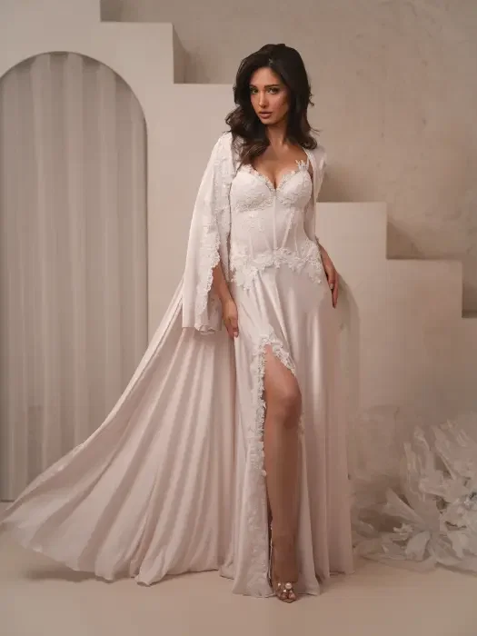 So In-Love image 1