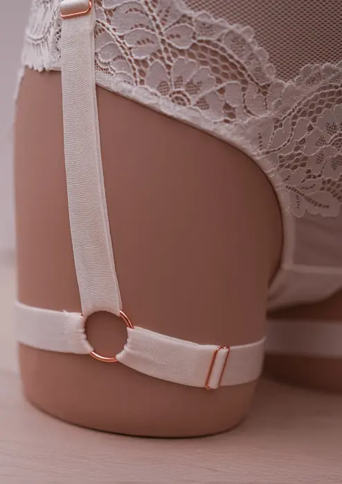 Lace & Brace image 6