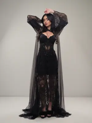 STUNNING image 2