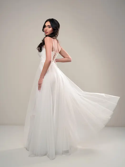LACE QUEEN image 11