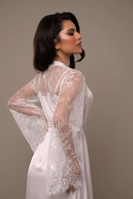 مستك ليس image 1