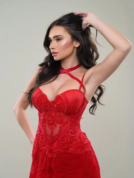 STUNNING image 1