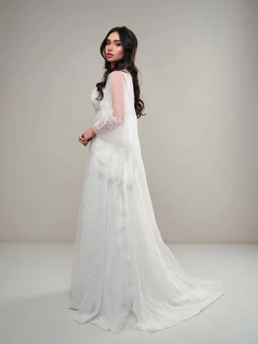 LACE QUEEN image 7