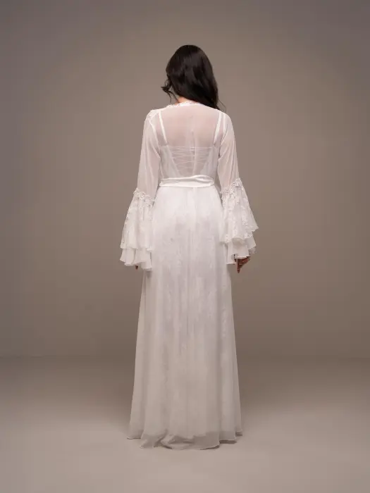 Blomming Lace image 12