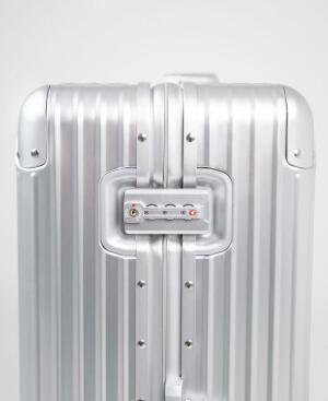 full aluminium cabin image 1