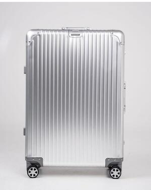 full aluminium check in  image 4