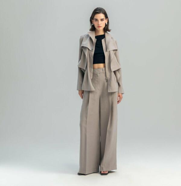 Women's 2-piece suit, featuring a distinctive front-facing jacket and high-waisted wide-leg pants, suitable for work and daily commuting image 11