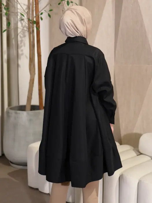 قميص قطني مع بروش image 3