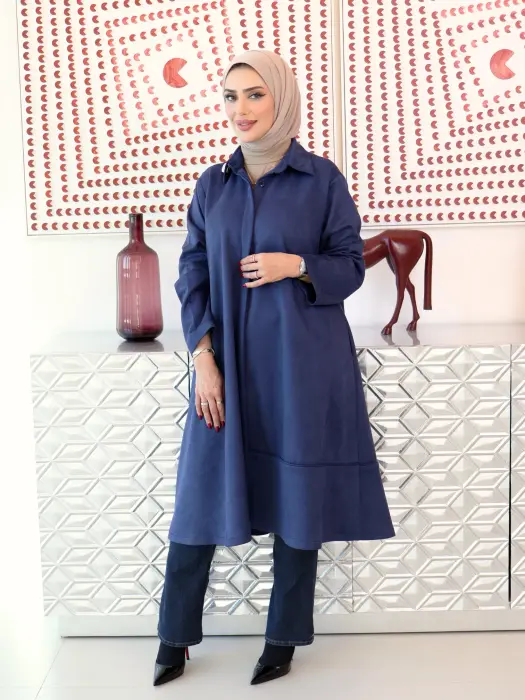 Long shirt made of raw suede image 12