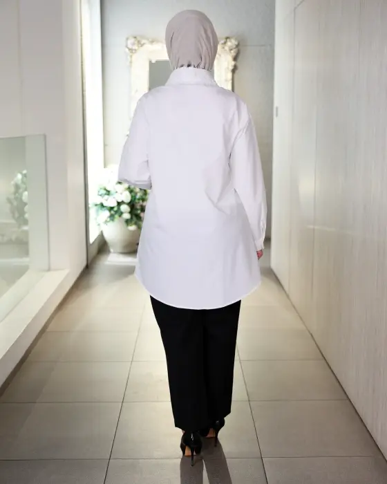Cotton shirt with lace image 2