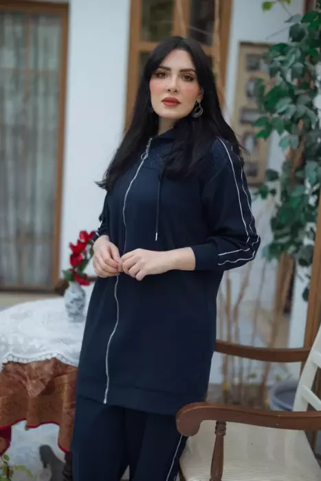 Winter Knitted Tracksuit image 4