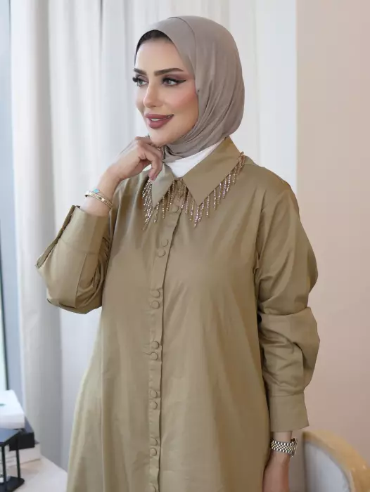 فستان بياقة من كرستال - عسلي - 4 image 1