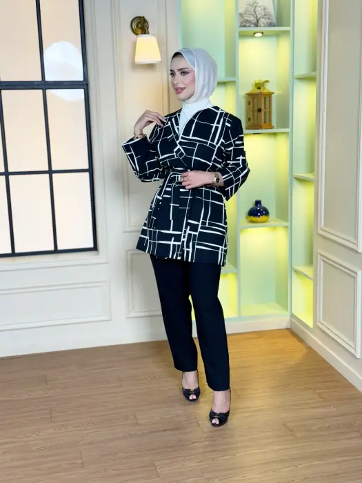 جاكيت من الكريب الفاخر image 8