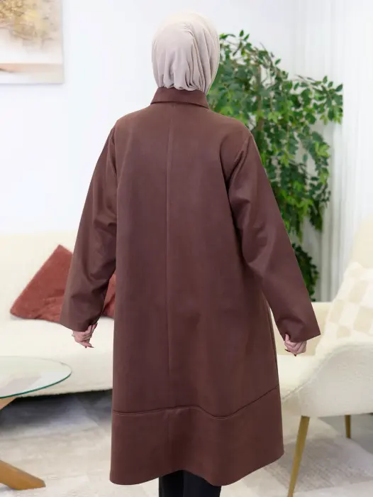 Long shirt made of raw suede image 27