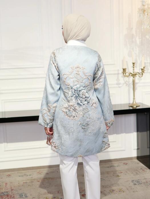 Embroidered jacquard jacket image 3