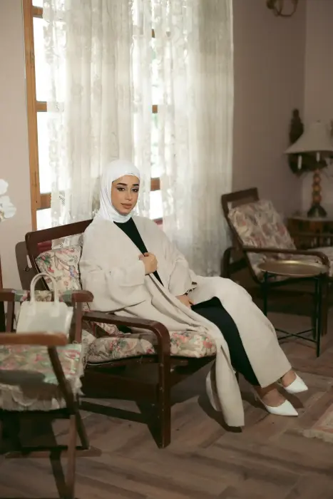 جاكيت شتوي من التريكو - بيج - FS image 1