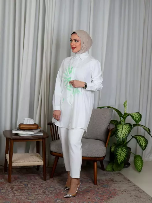 قميص أنيق من الكريب الناعم - اوف وايت - 2 image 1