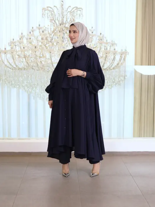 Short dress with scarf image 4