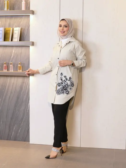 Cotton Shirt with Floral Embroidery image 1
