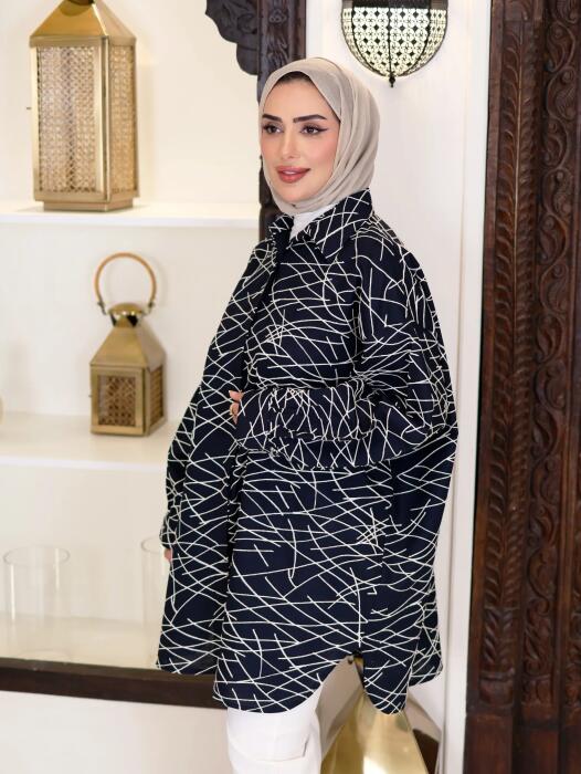 قميص قطني نسائي بخطوط هندسية image 1