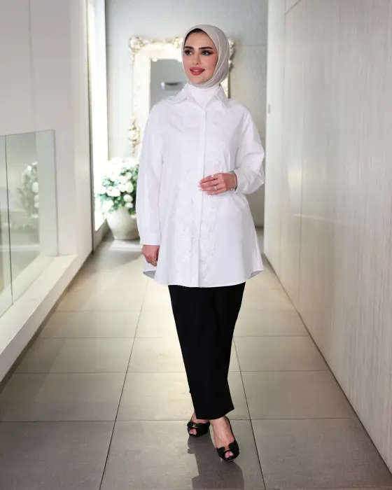 Cotton shirt with lace image 0