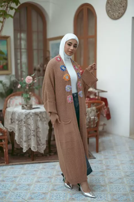 جاكيت شتوي من التريكو المميز - بيج - FS image 0