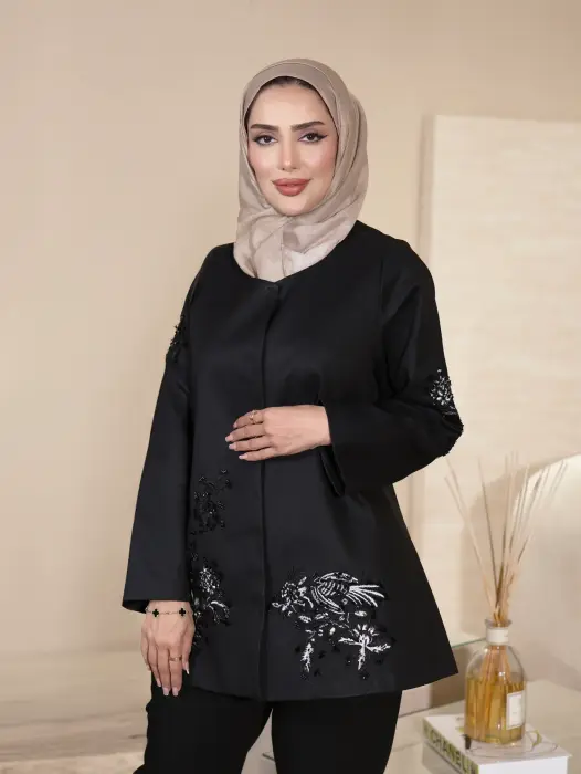 جاكيت مزين بتطريزات - اسود - 1 image 1