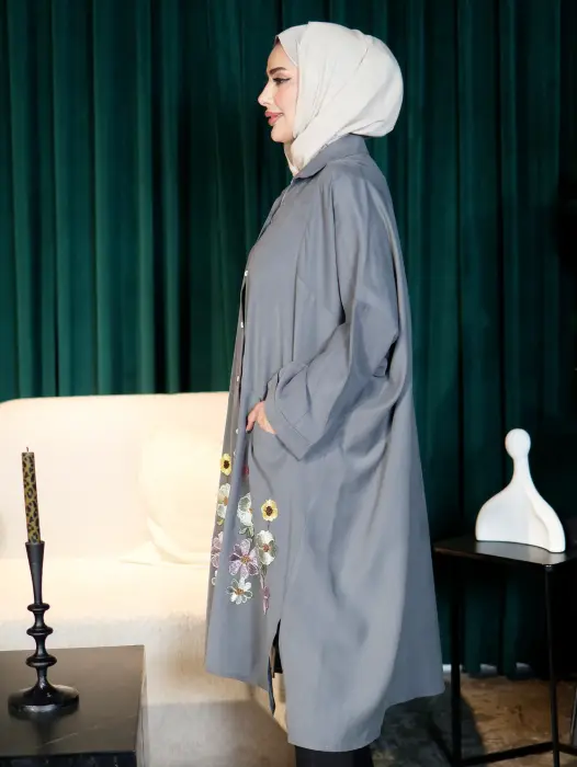Long shirt made of soft tensile fabric image 10