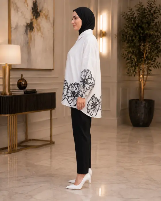 قميص من اللنن مع ورود image 4