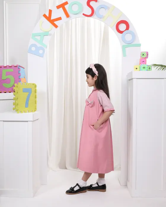 Full school uniform with bow and short sleeves image 1