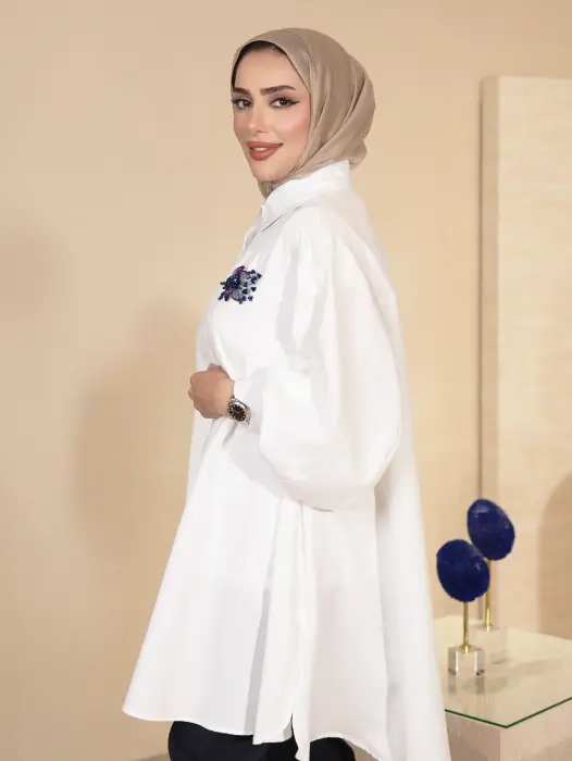 قميص مع بروش image 6