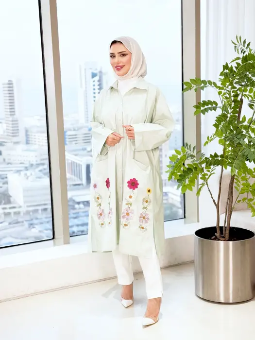 قميص طويل بتفاصيل ورد - بيج - FS image 8