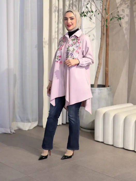 قميص من التنسل مع ورد image 4