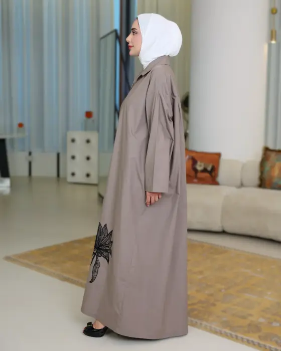 فستان بتطريز زهرة اللوتس image 5