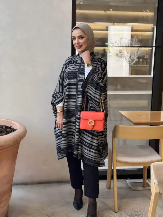قميص طويل واسع وعصري image 2