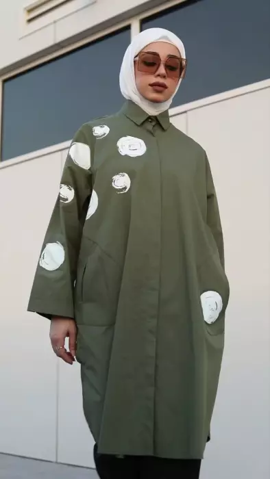 Shirt With Side Pockets image 2