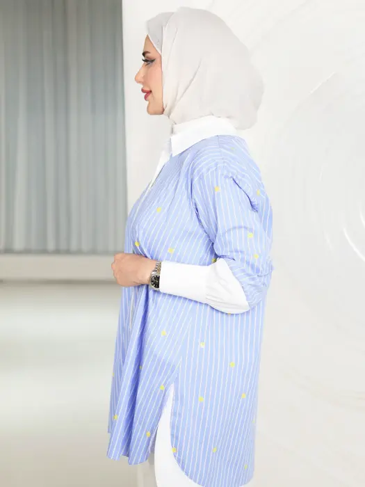 قميص مقلم نسائي مزين بالترتر image 6