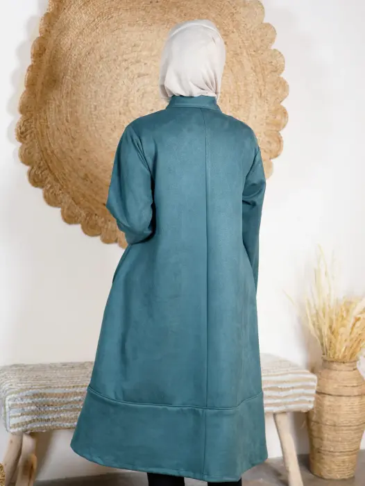 Long shirt made of raw suede image 7