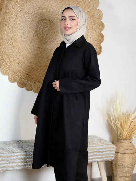 Long shirt made of raw suede image 9