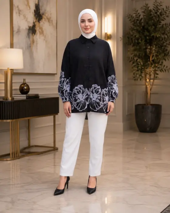قميص من اللنن مع ورود image 0