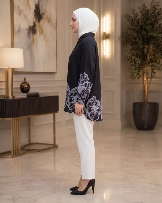 قميص من اللنن مع ورود image 1