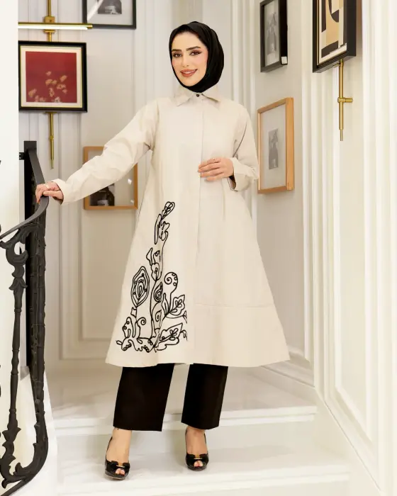 قميص طويل بتطريز أنيق-بيج فاتح-2 image 0
