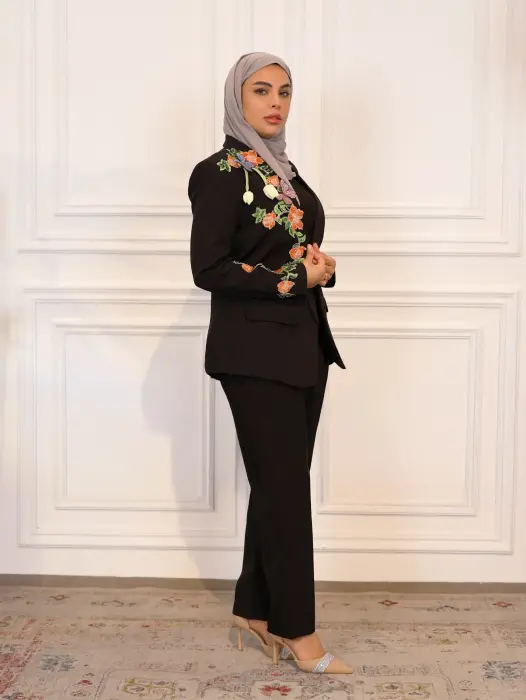 جاكيت بورد مشكوك image 0