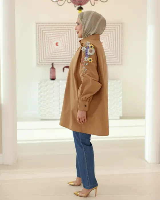 قميص بتطريزات منسدلة-بيج ترابي-FS image 1