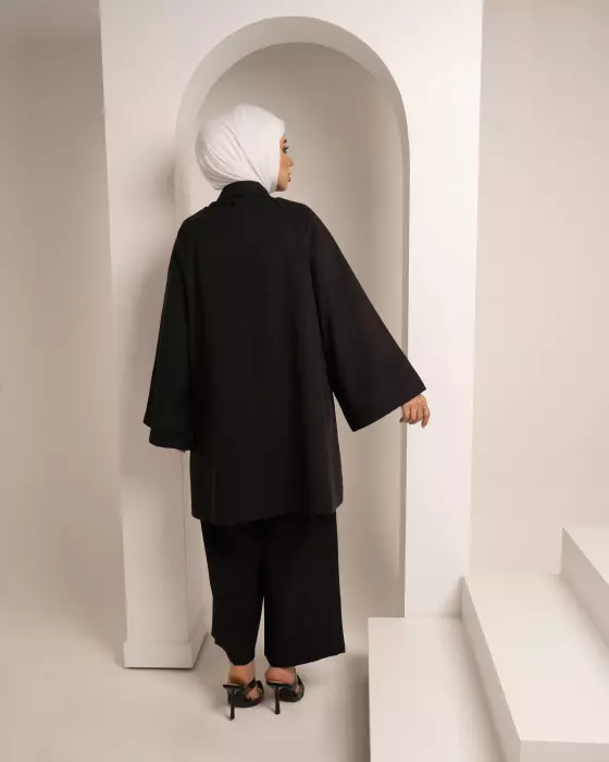 Distinctive Crepe Jacket image 3