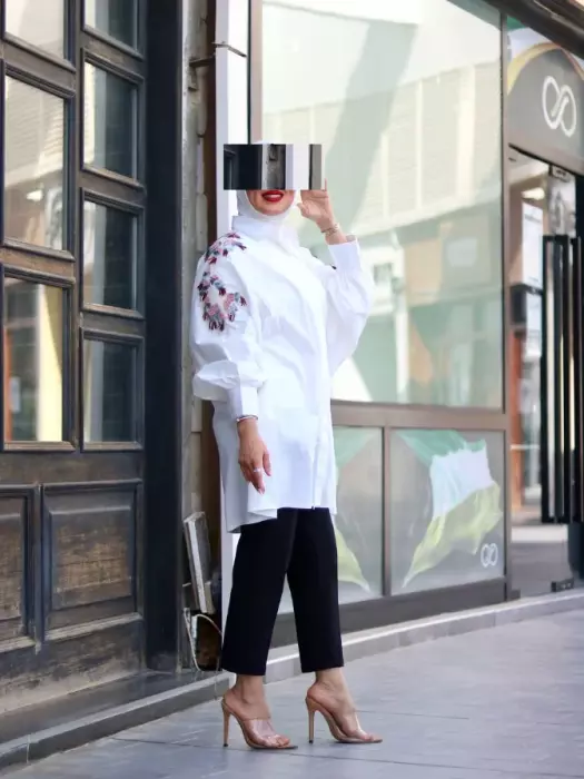قميص قطني مع تطريز شك image 4