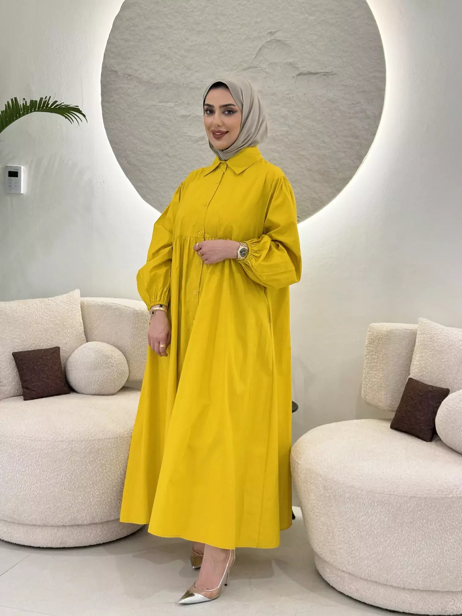 فستان قطني واسع للمحجبات باللون الكركمي