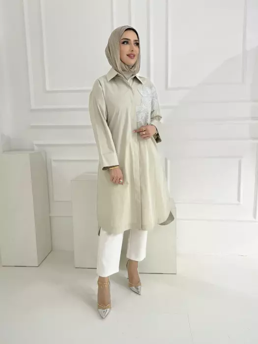 قميص طويل مع تطريز - بيج فاتح - 2 image 0